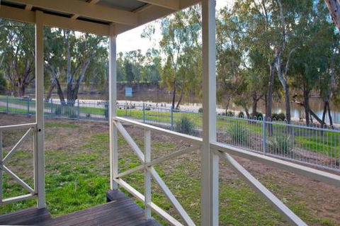 Wagga Wagga Beach Caravan Park - Accommodation Australia 1