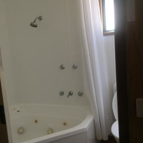 Wagga Wagga Beach Caravan Park - Accommodation Australia 2