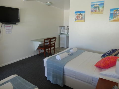 The Pearly Shell Motel - Local Tourism 5