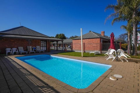 Centretown Motel Nagambie - Australia Shopping 6