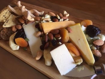 Wine And Roses B&B - Accommodation Australia 3