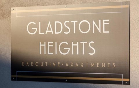 Gladstone Heights Executive Apartments - Accommodation Australia 2