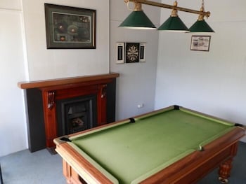Woomargama Village Hotel Motel - Accommodation Australia 6