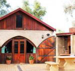 Outback Cellar  Country Cottage - Accommodation Australia
