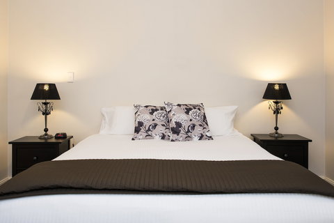 Colonial Court Villas - Accommodation Australia 1