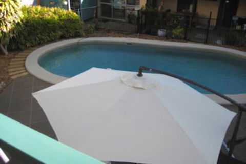 Palm Court Hervey Bay - Accommodation Australia 4