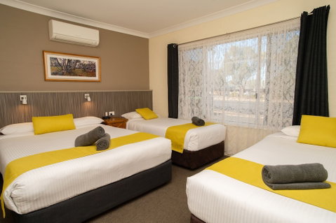 Manera Heights Apartment Motel - Accommodation Australia 6