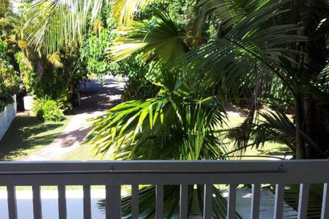 Absolute Backpackers Mission Beach - Bed n Breakfasts 4
