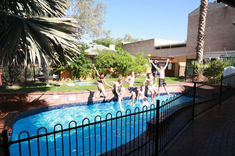 Alice Springs YHA - Hostel - Local Tourism 3