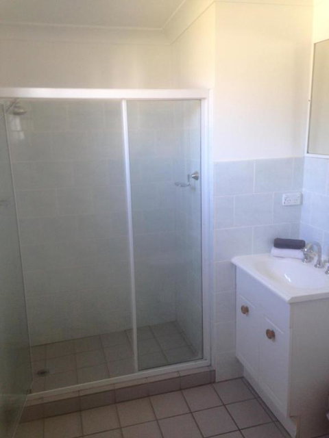 John Oxley Motel - Australia Shopping 2