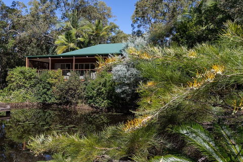 Lake Weyba Cottages - Accommodation Australia 2