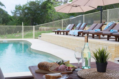 Jacaranda Cottages - Local Tourism 5