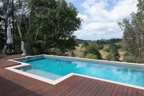 Jacaranda Cottages - Local Tourism 7