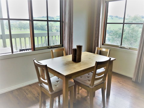 Balingup Highview Chalets - Local Tourism 5