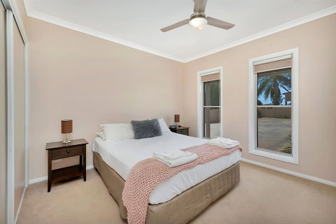 Kennedy Holiday Villas - Accommodation Australia 2
