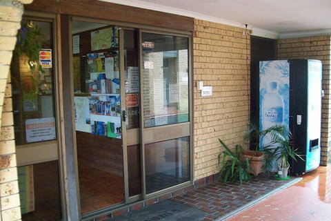 Sun Plaza Motel Mackay - Local Tourism 7