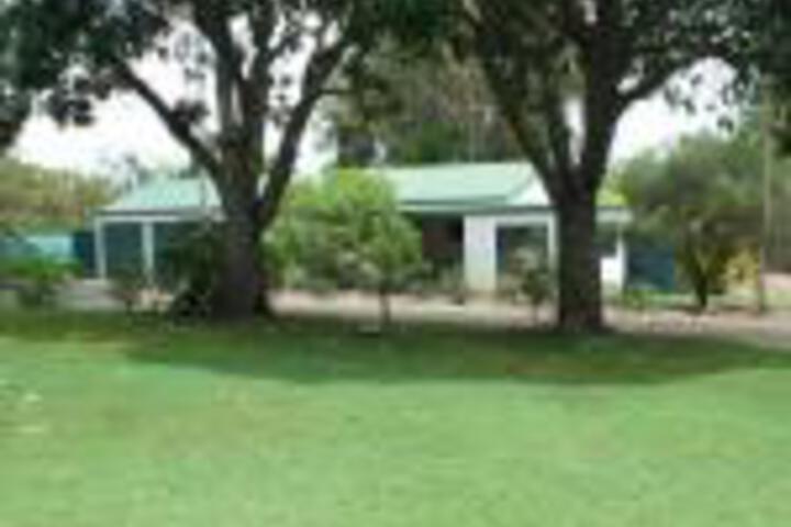 Mungy QLD Accommodation Australia