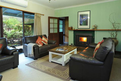 Lavender Farm - Accommodation Australia 7