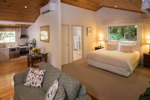 Myers Creek Cascades Luxury Cottages - Accommodation Australia 7