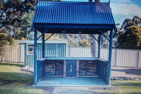 Four Seasons Waterfront Villas - Accommodation Australia 2