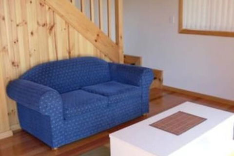 Four Seasons Waterfront Villas - Accommodation Australia 6