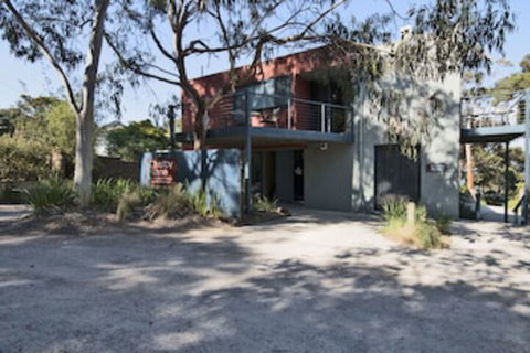 Chatby Lane Lorne - Accommodation Australia 0
