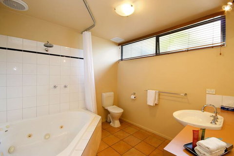 Chatby Lane Lorne - Accommodation Australia 3
