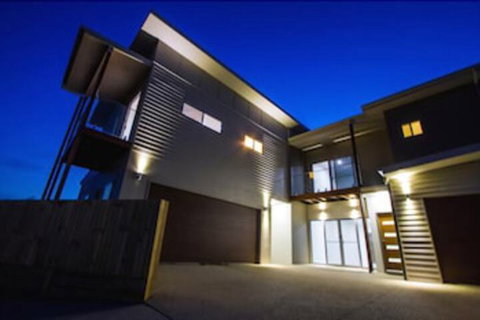 Agnes Sails - Local Tourism 0