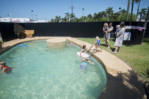 Cool Palms Motel - Local Tourism 3