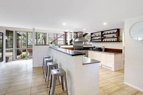 A Perfect Stay - Jimmy's Beach House - Australia Shopping 4