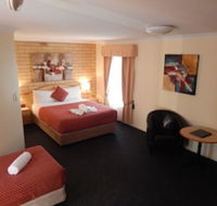 Cotswold Motor Inn