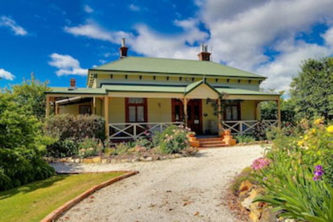 B & B At Winterbrook - Local Tourism 0