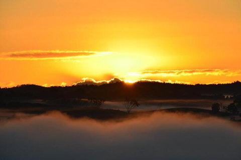Tinaroo Sunset Retreat - Accommodation Australia 4