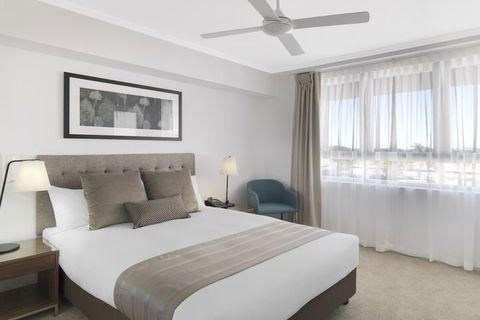Oaks Mackay Carlyle Suites - Local Tourism 4