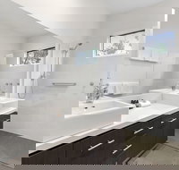 Anchors Beach House - Local Tourism