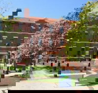 Yarra House Campus Summer Stays - Accommodation Australia