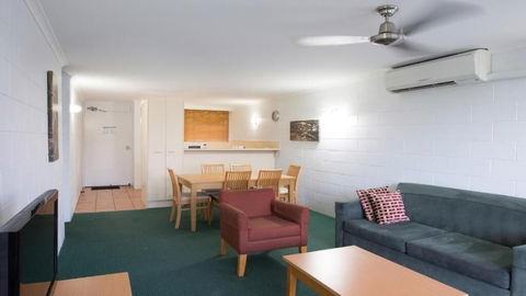 Cedar Lake Country Resort - Local Tourism 1
