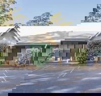 Motto Farm Motel