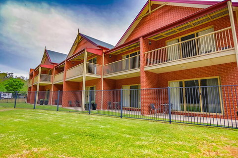Murray Waters Motor Inn & Apartments - Accommodation Australia 3