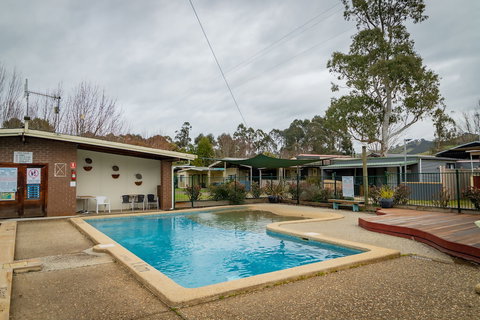 Breeze Holiday Parks - Eildon - Accommodation Australia 1