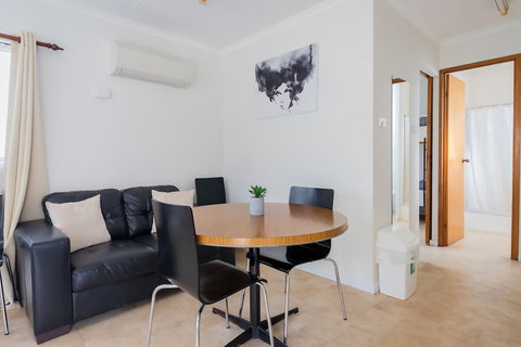 Breeze Holiday Parks - Eildon - Accommodation Australia 3