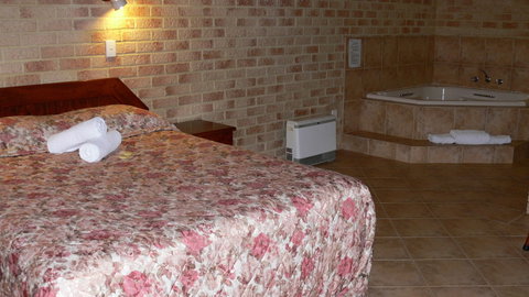 Spring Bay Villas - Accommodation Australia 2