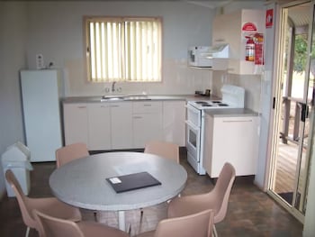 Canton Beach Holiday Park - Accommodation Australia 3