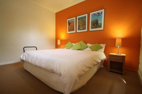 Tuileries - Accommodation Australia 4