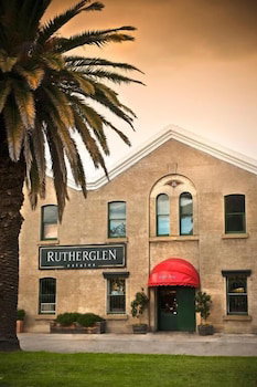 Tuileries - Accommodation Australia 2