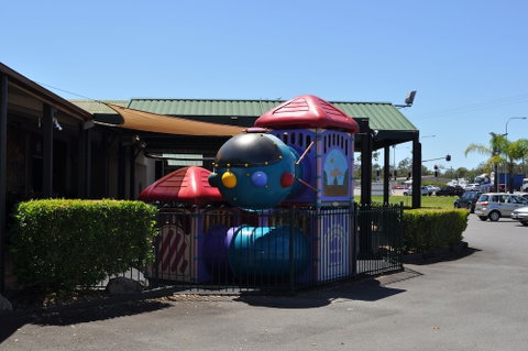 Sundowner Hotel Motel - Accommodation Australia 5