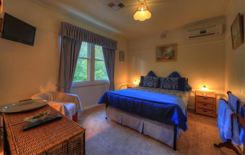 Hillview Oak B & B - Accommodation Australia 5