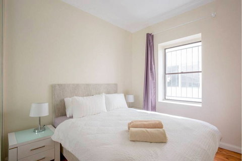 Ultimate Bondi Escape 2 - Bed n Breakfasts 5