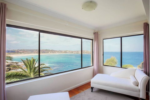 Ultimate Bondi Escape 2 - Bed n Breakfasts 0
