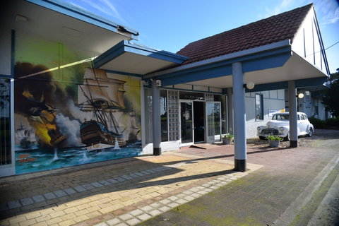 Ship Inn Motel - Accommodation Australia 0